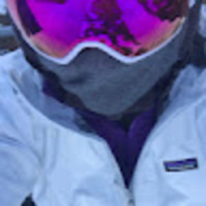 Meet your Posher, Deena